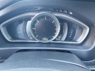 Volvo V-40 2.0 D2 Kinetic Automaat picture 18