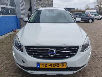Volvo Xc-60 2.0 AUTOMAAT D4 FWD Summum picture 9