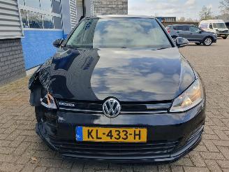 Volkswagen Golf 1.0 TSI Trendline picture 9
