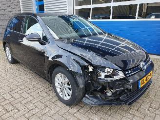 Volkswagen Golf 1.0 TSI Trendline picture 7