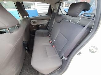 Toyota Yaris 1.0 VVT-i Style picture 22