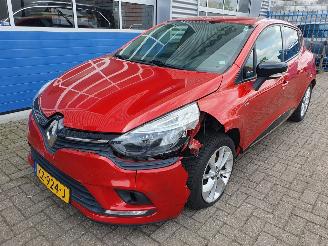 uszkodzony samochody osobowe Renault Clio 0.9 TCe Limited 2016/11