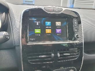 Renault Clio 0.9 TCe Limited picture 17