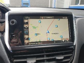 Peugeot 2008 1.2 PureTech Active picture 21