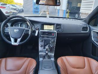 Volvo V-60 2.4 D6 AWD Plug-In Hybrid Summum picture 20