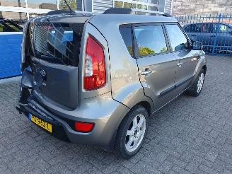 Kia Soul Automaat 1.6 Rhythm picture 4