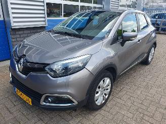 Unfallwagen Renault Captur 1.5 dCi Expression 2014/3