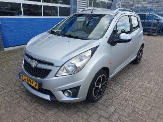 Damaged car Chevrolet Spark 1.2 16V LT 2010/11