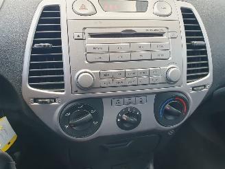 Hyundai I-20 1.2i i-Motion picture 18