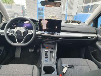 Volkswagen Golf 1.5 eHybrid Life Edition picture 19