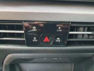 Volkswagen Golf 1.5 eHybrid Life Edition picture 25
