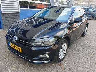 Vaurioauto  passenger cars Volkswagen Polo 1.0 TSI Comfortline 2017/12