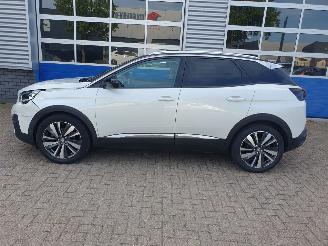 Peugeot 3008 1.2 PureTech Allure picture 2