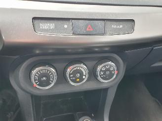 Mitsubishi Lancer Sportback 1.6 Edition Two picture 24