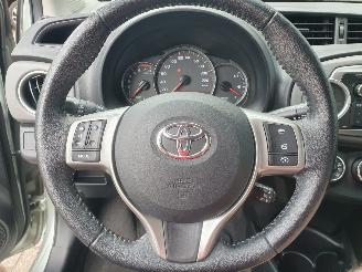 Toyota Yaris 1.3 VVT-i Aspiration picture 20