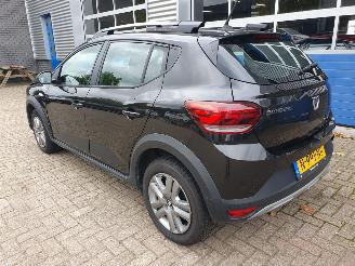 Dacia Sandero Stepway 1.0 TCe 90 Comfort picture 3
