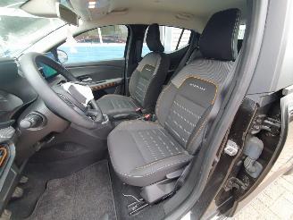 Dacia Sandero Stepway 1.0 TCe 90 Comfort picture 12