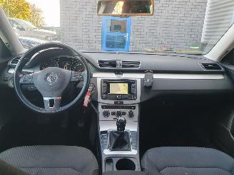 Volkswagen Passat 1.6 TDI BlueMotion Executive Edition picture 18