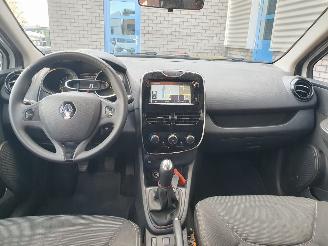 Renault Clio Estate 0.9 TCe Expression picture 14