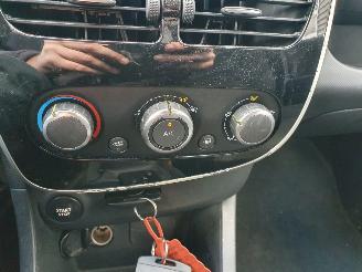 Renault Clio Estate 0.9 TCe Expression picture 19