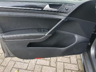 Volkswagen Golf 2.0 TSI 4Motion R Automaat picture 12