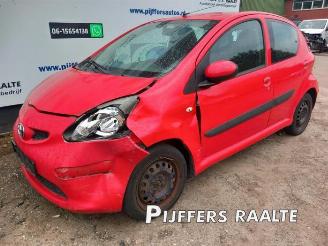 Toyota Aygo Aygo (B10), Hatchback, 2005 / 2014 1.0 12V VVT-i picture 2