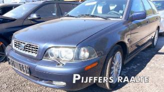 Volvo V-40 V40 (VW), Combi, 1995 / 2004 1.8 16V picture 4