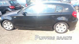 BMW 1-serie 1 serie (E87/87N), Hatchback 5-drs, 2003 / 2012 118i 16V picture 1
