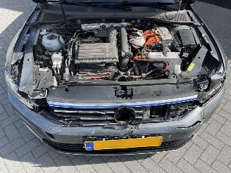 Volkswagen Passat Variant 1.4 TSI GTE N.A.P NL AUTO PRACHTIG!!! picture 22