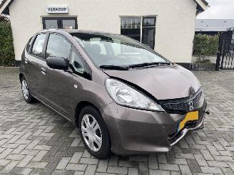 Damaged car Honda Jazz 1.2 Cool Plus N.A.P NL AUTO 2014/5