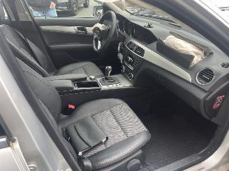 Mercedes C-klasse C-klasse 180 Ambition Avantgarde N.A.P NL AUTO picture 11