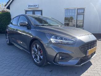 uszkodzony samochody osobowe Ford Focus 1.0 EcoBoost Hybrid ST Line X Business N.A.P NL AUTO PRACHTIG!!! 2021/9