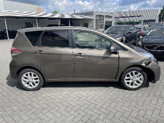 Toyota Verso S 1.3 VVT-i Trend AUTOMAAT N.A.P PRACHTIG!!! picture 5