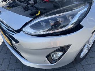 Ford Fiesta 1.0 EcoBoost Titanium X AUTOMAAT N.A.P NL AUTO PRACHTIG!!! picture 21