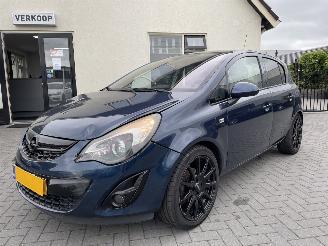 uszkodzony samochody osobowe Opel Corsa 1.2-16V Cosmo N.A.P NL AUTO PRACHTIG!!! 2014/5
