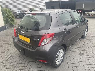 Toyota Yaris 1.3 VVT-i Aspiration AUTOMAAT N.A.P NL AUTO picture 3