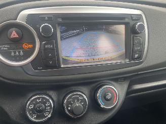 Toyota Yaris 1.3 VVT-i Aspiration AUTOMAAT N.A.P NL AUTO picture 15