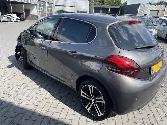 Peugeot 208 1.2 PureTech GT-Line AUTOMAAT PRACHTIG!!! picture 4