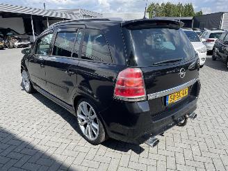 Opel Zafira 2.0 T OPC N.A.P NL AUTO  7.pers. picture 4