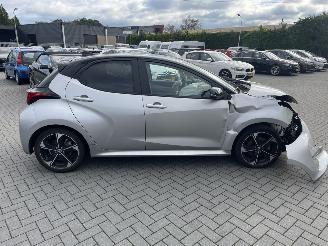 Toyota Yaris 1.5 Hybrid 130 Launch Edition N.A.P NL AUTO PRACHTIG!!! picture 7