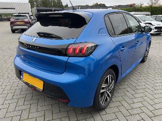 Peugeot 208 1.2 PureTech Allure AUTOMAAT N.A.P PRACHTIG!! picture 3