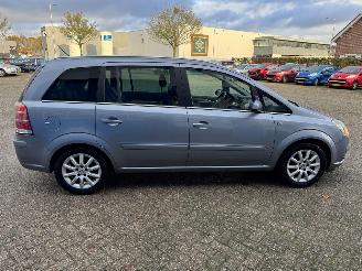 Opel Zafira 2.2 AUTOMAAT 7-PERSOONS  EXECUTIVE picture 5