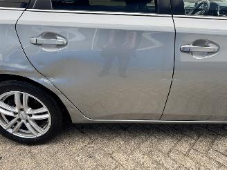 Toyota Auris 1.8 AUTOMAAT HYBRID picture 16