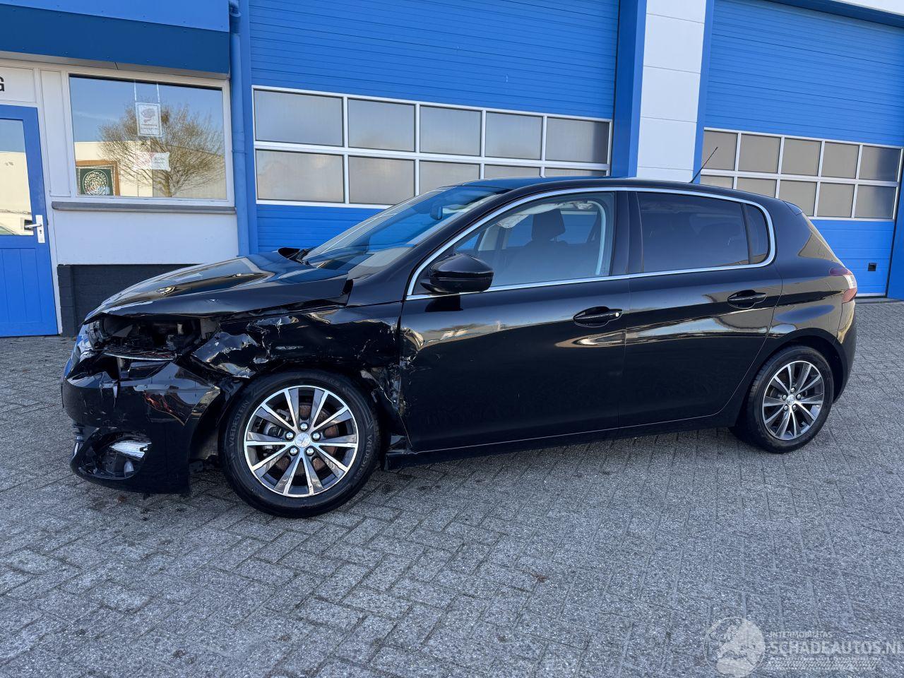 Peugeot 308 1.2 PURE TECH  ALLURE