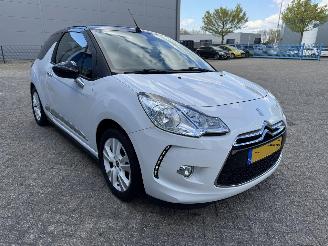 Citroën DS3 1.2 VTI  CABRIO picture 4