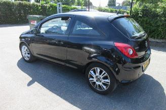 Opel Corsa 1.2 Cosmo Lpg/G3 airco picture 2
