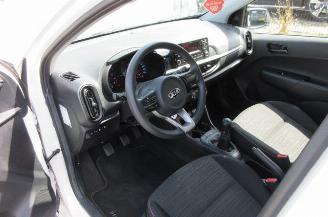 Kia Picanto 1.0 5-drs airco picture 8