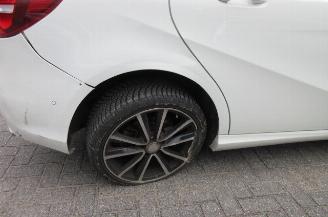 Mercedes B-klasse 180 AMBITION picture 5