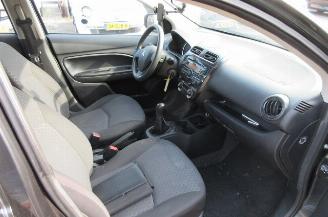 Mitsubishi Space-star 1.0 Inform 5-drs airco picture 12