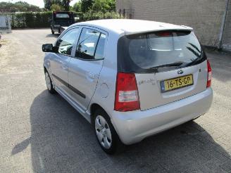 Kia Picanto 1.0 Bling 5-drs airco picture 4